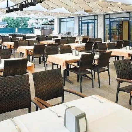 Lima 4*